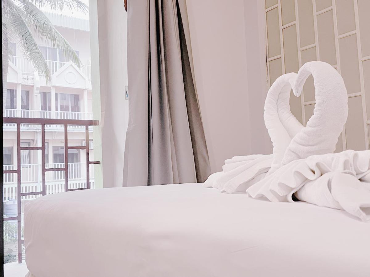 The Top Patong Resort. エクステリア 写真